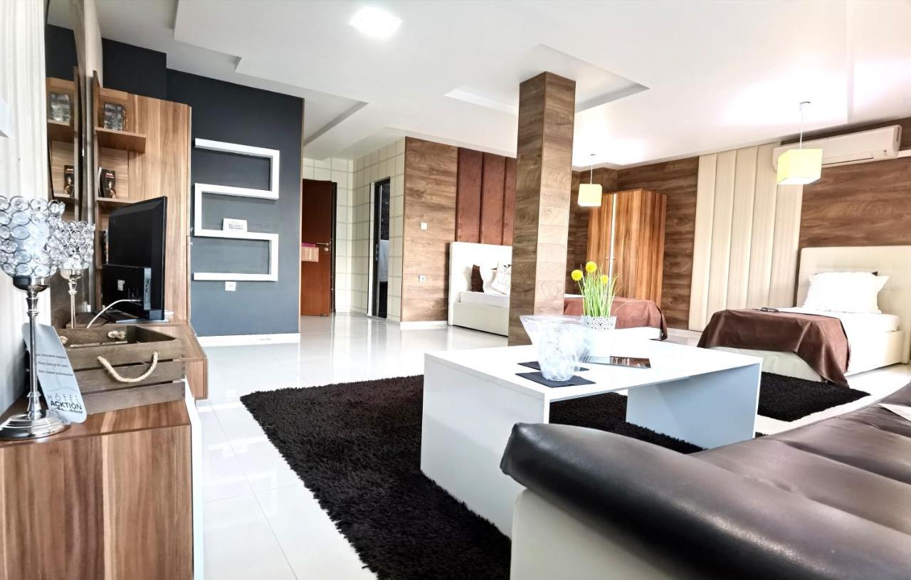 Hotel Acktion Šumen Exteriér fotografie