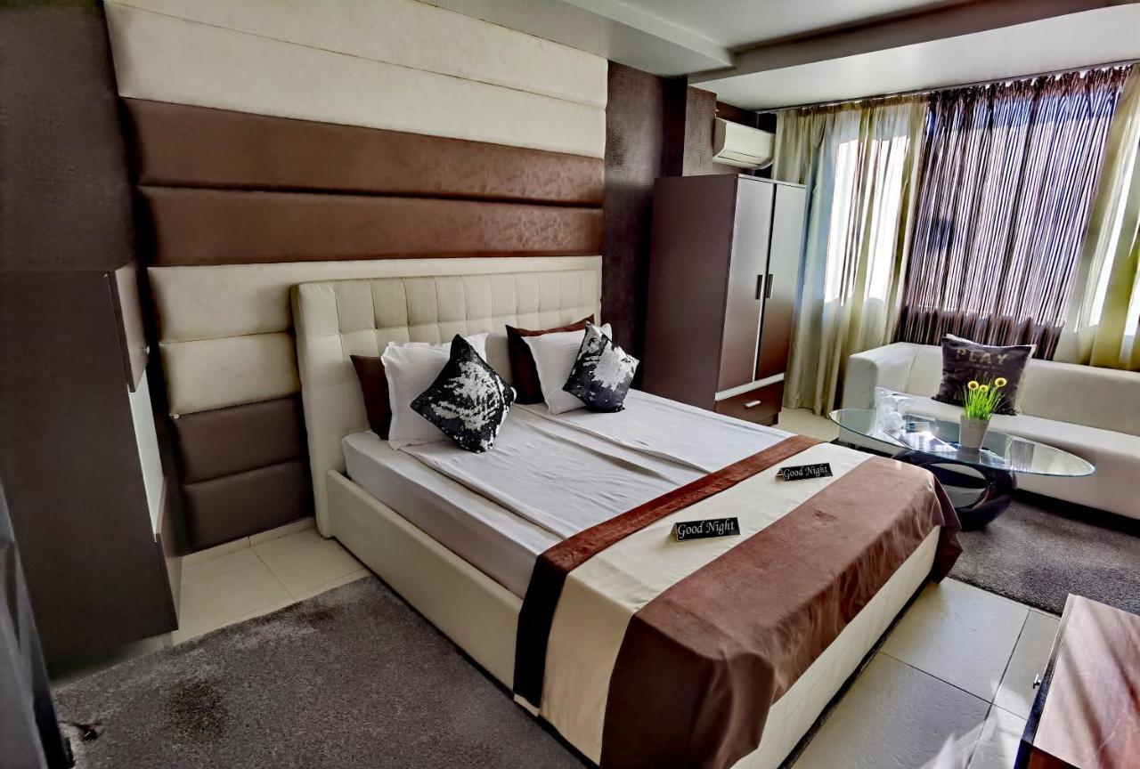 Hotel Acktion Šumen Exteriér fotografie